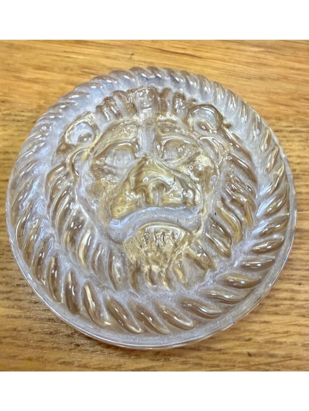 Vintage Lion Head Clear Glass Paperweight Art Glass Design Decor 3"